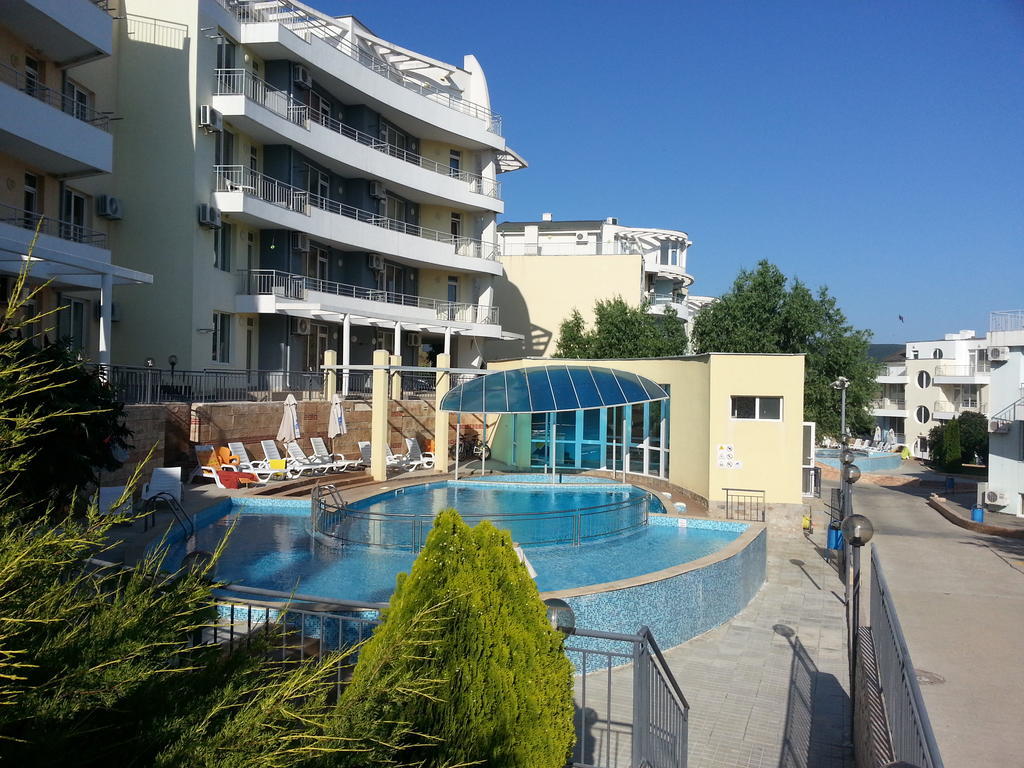 Menada Sunset Kosharitsa Apartments Екстер'єр фото